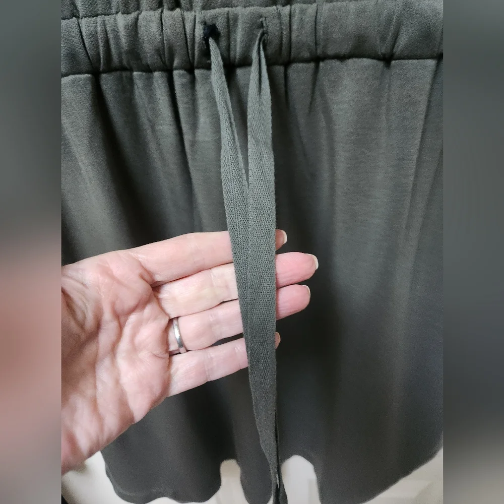 LOFT Lou & Grey Sleeveless Dress, Sage Green, Size Small - Picture 4 of 7